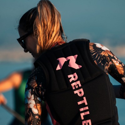 Reptile Impact Vest. Protected from impacts and cold!