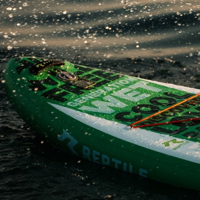 Reptile I-Cruiser: Il SUP Gonfiabile che Combina Stabilità, Velocità e Innovazione